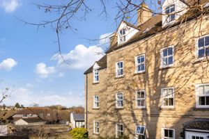 Photo 7- click for photo gallery